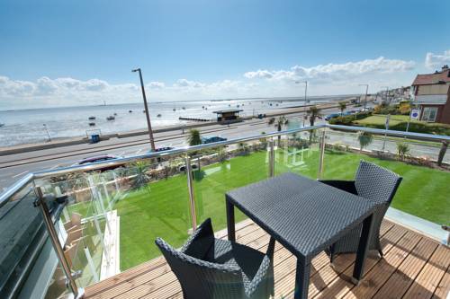 4 5 Star Luxury Hotels In Leigh On Sea Bed Breakfast Uk Com 10 Roslin Beach Hotel