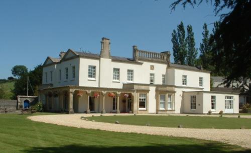 Chewton Place