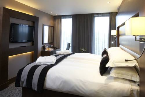 Park Grand London Heathrow