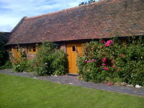 PBC â Perriford Barns and Cottages