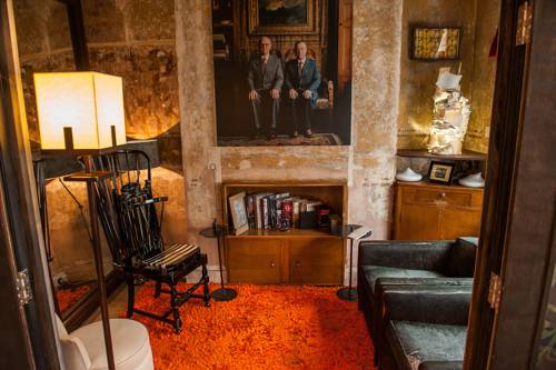 Rough Luxe Hotel