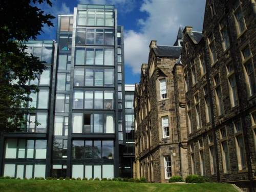 Luxury Quartermile Self Catering Apartment