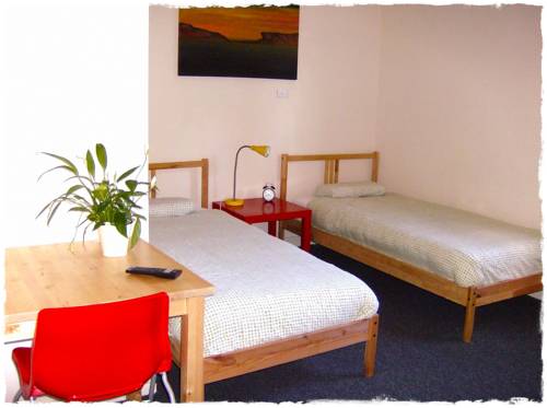 Igloo Backpackers Hostel and Annexe