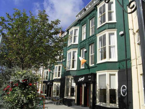 Harry's Hotel and Bistro