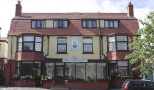 Fountains Court Holistic Health Hotel