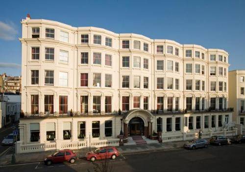 Lansdowne Place Hotel