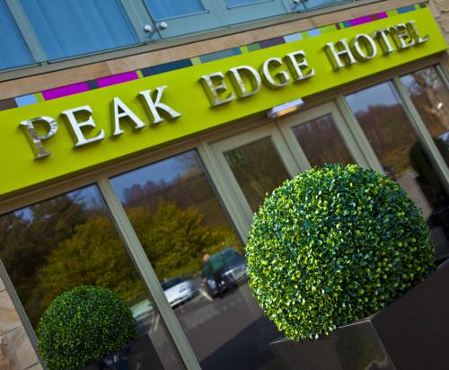 Peak Edge Hotel at the Red Lion