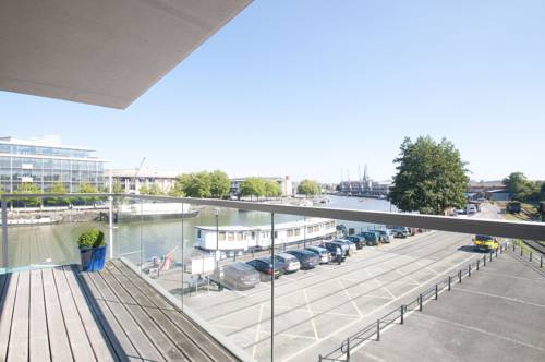 Cleyro Serviced Apartments - Harbourside