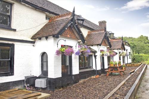 The May Garland Inn