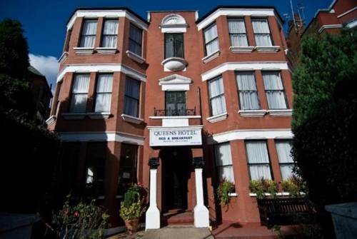 Queens Hotel