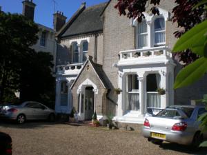 The George Hotel