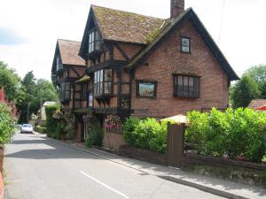 The Fox And Hounds