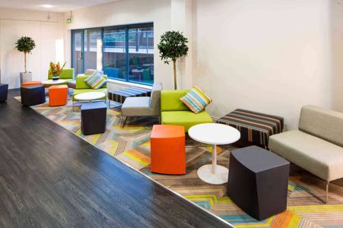 ibis Styles London Excel (Formerly Custom House Hotel)