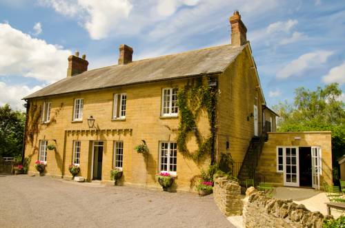 The Queens Arms