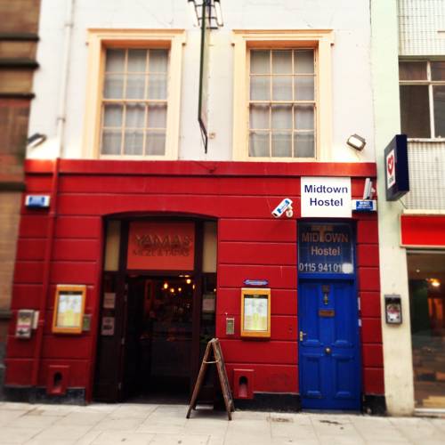 Midtown Hostel