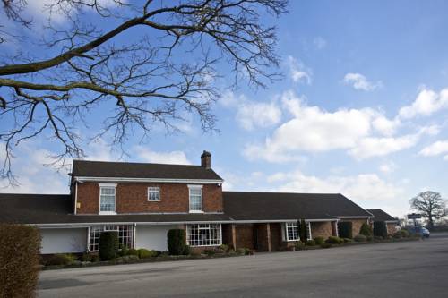 Hunters Lodge Hotel