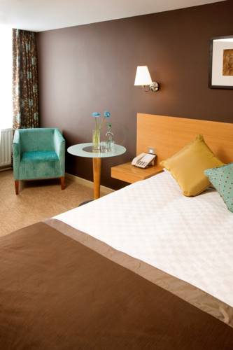 Menzies Hotels London Gatwick - Chequers