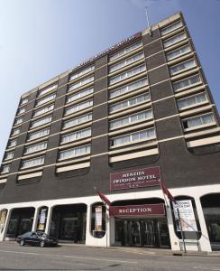 Menzies Swindon Hotel