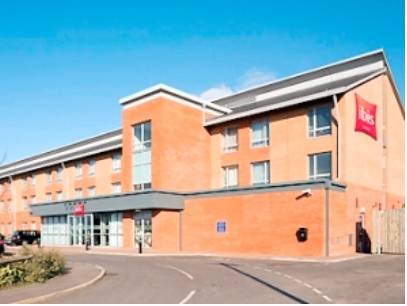 ibis Swansea