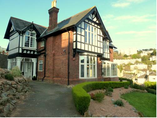 Bedford House Holiday Apartments