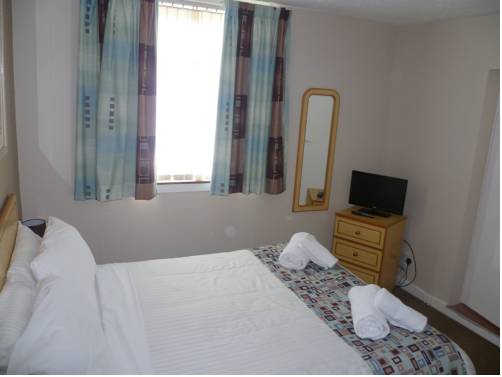 Ayr Town Lodge - Budget Hotel