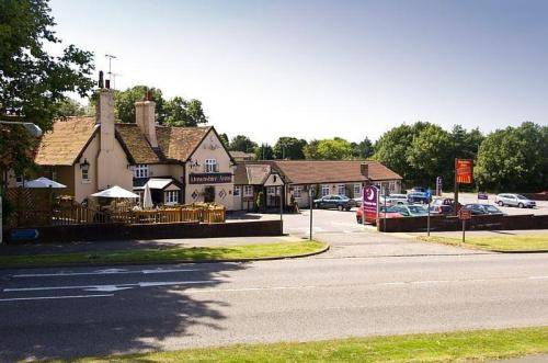 Premier Inn Bracknell (Twin Bridges) in