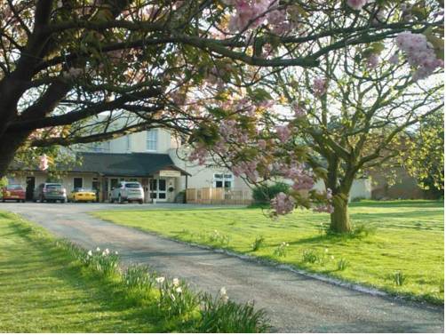 Judds Folly Hotel