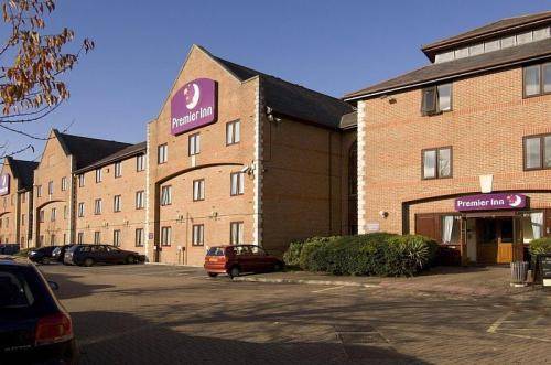 Photo of Premier Inn Guildford Central