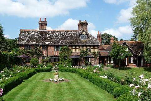 Langshott Manor - A Small Luxury Hotel