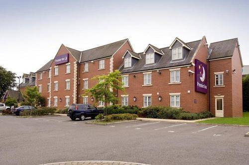Hotels Accommodation Near Oakmere Park Golf Club Oxton Premier Inn Nottingham North Daybrook