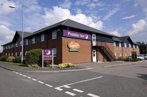 Premier Inn Swansea North