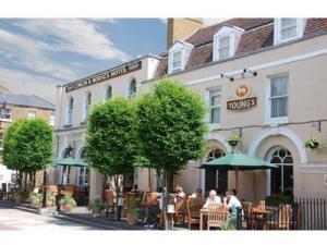 Coach and Horses