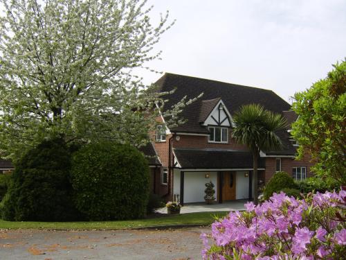 Les Bouviers Restaurant With Rooms