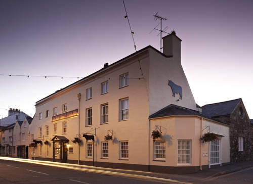 Ye Olde Bulls Head Inn and Townhouse