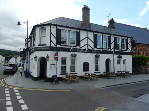 The Farmers Arms