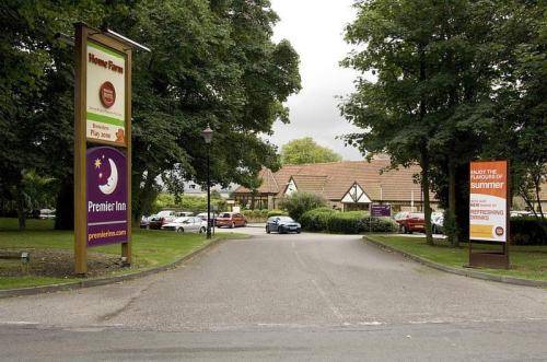 Premier Inn Hull West