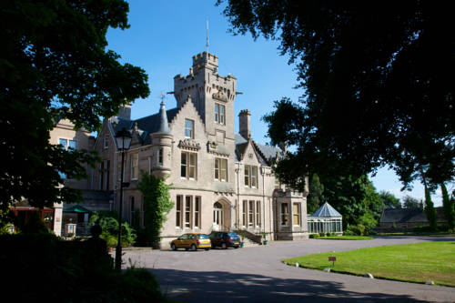 Newton Hotel ‘A Bespoke Hotel’