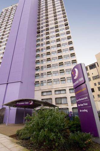 Premier Inn Manchester City (ArenaPrintworks)