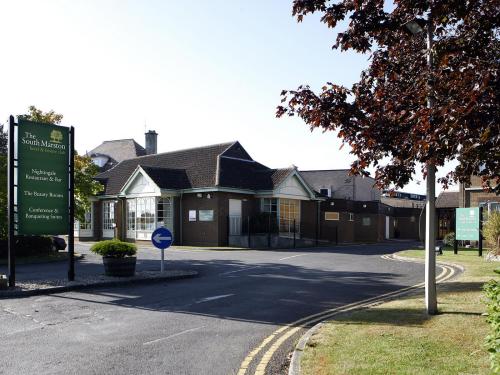 Mercure Swindon South Marston Hotel and Spa