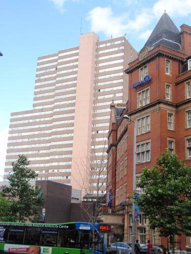 Victoria Centre Apartments