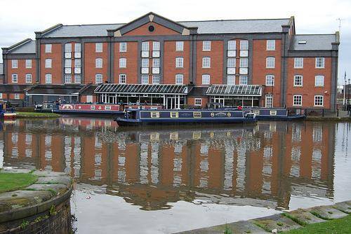 Holiday Inn Ellesmere PortCheshire Oaks