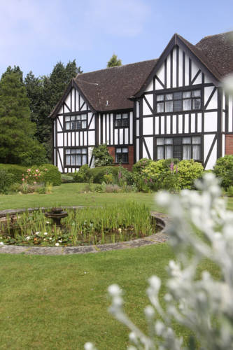 Hogarths Stone Manor