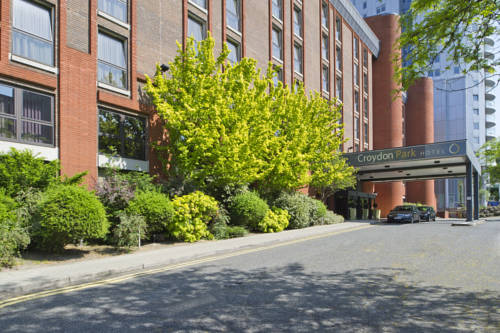 Croydon Park Hotel London
