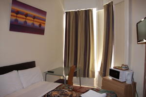 37 Collingham Place