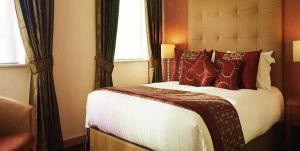 Icon Hotel in Luton