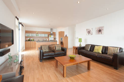 Glasgow City by Reserve Apartments