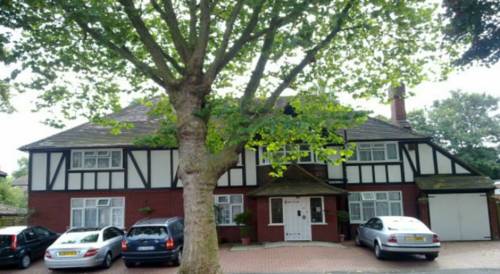 Flexistay Sutton Aparthotel