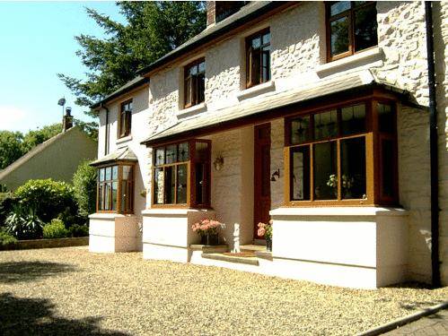 Ty Rhosyn Guest House