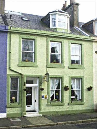Daviot Guest House