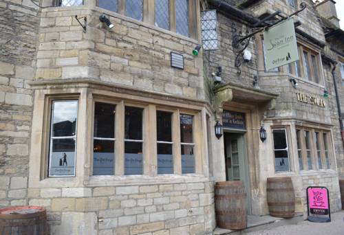 Old Swan Inn Lechlade